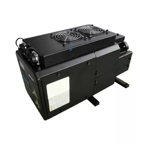 Zintegrowany sterownik serwomotoru